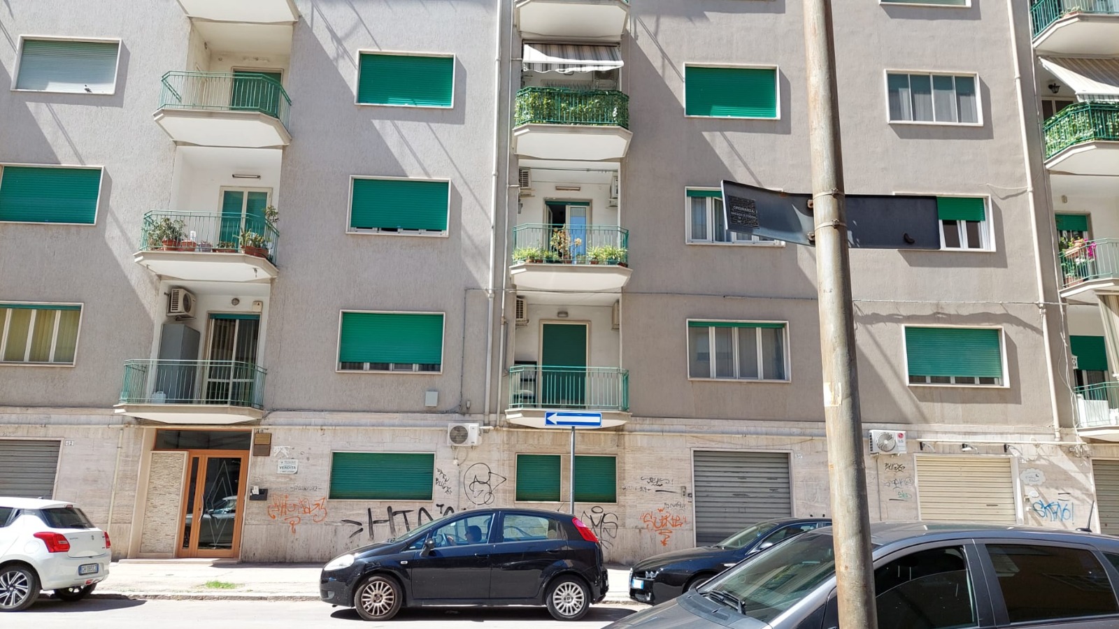FACCIATA DEL PALAZZO